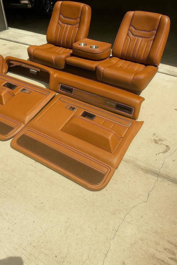 Custom complete interior for 1972 C10